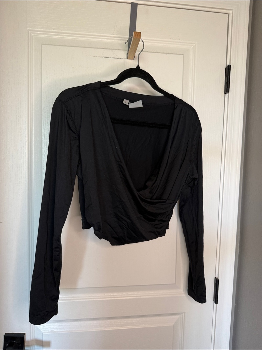 Athleta Black Draped V-Neck Long-Sleeve Swim Coverup Top
